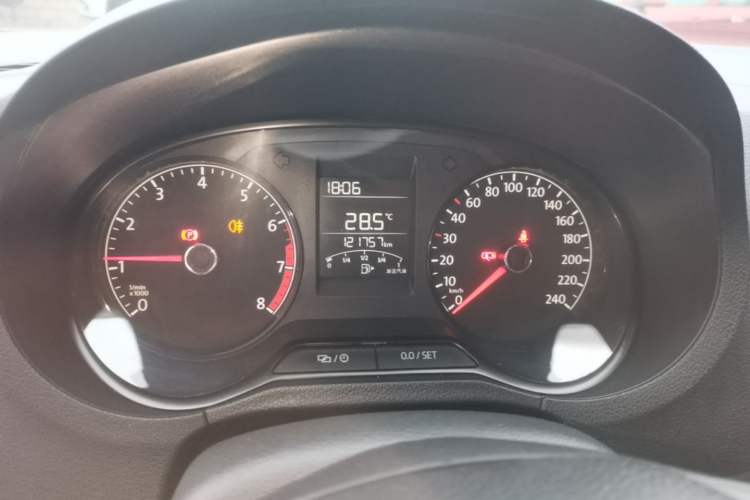 Used Volkswagen Polo 2016 1.4L Manual Fashion Model Instrument Cluster
