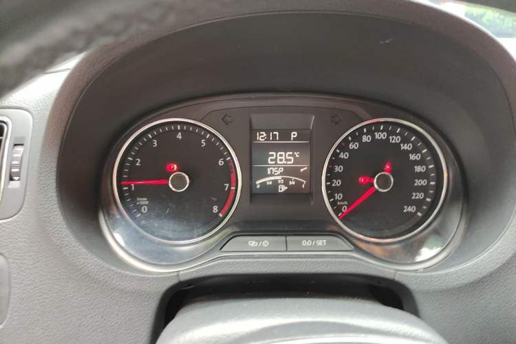 Used Volkswagen Polo 2016 1.6L Automatic Comfort Model Instrument Cluster