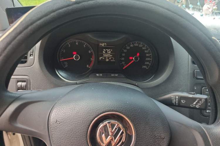 Used Volkswagen Polo 2016 1.4L Manual Fashion Model Instrument Cluster