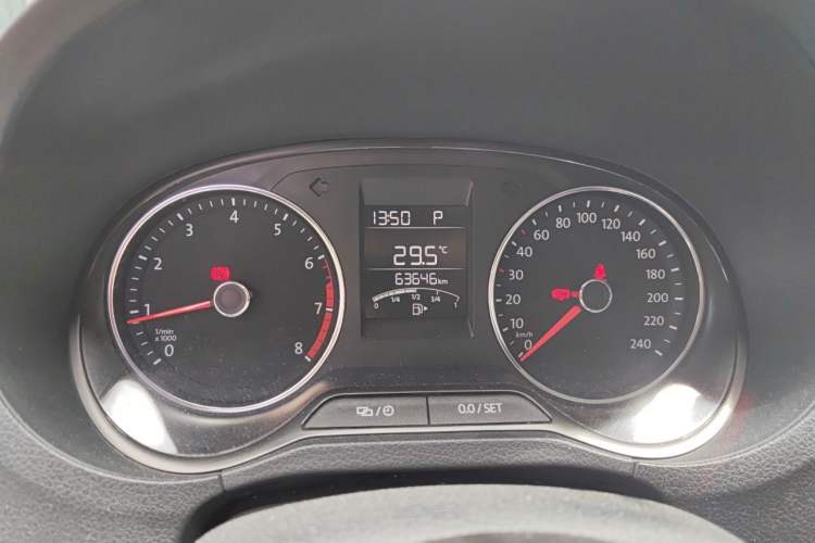 Used Volkswagen Polo 2016 1.6L Automatic Comfort Model Instrument Cluster