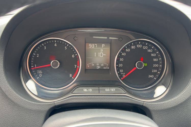 Used Volkswagen Polo 2016 1.6L Automatic Comfort Model Instrument Cluster
