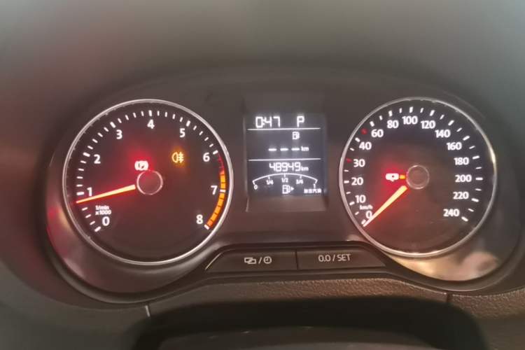 Used Volkswagen Polo 2016 1.6L Automatic Comfort Model Instrument Cluster