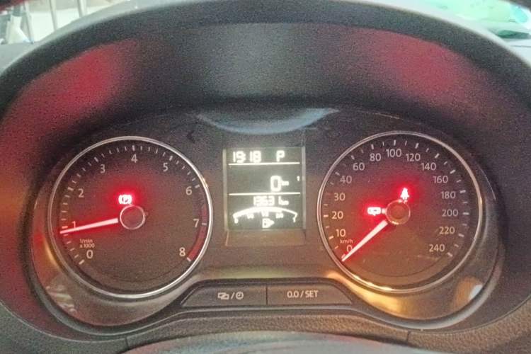 Used Volkswagen Polo 2016 1.6L Automatic Comfort Model Instrument Cluster