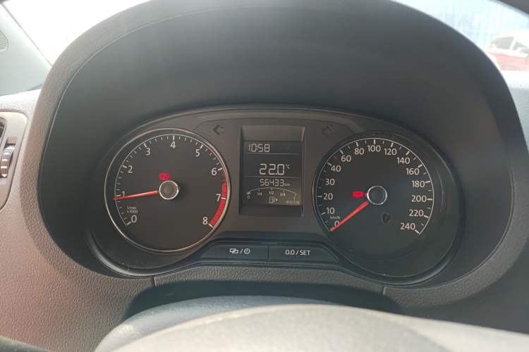 Used Volkswagen Polo 2016 1.4L Manual Fashion Model Instrument Cluster