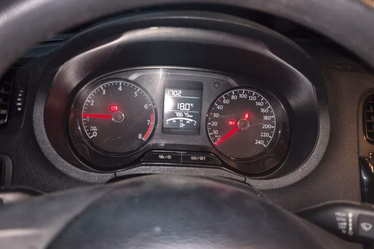 Used Volkswagen Polo 2016 1.4L Manual Fashion Model Instrument Cluster
