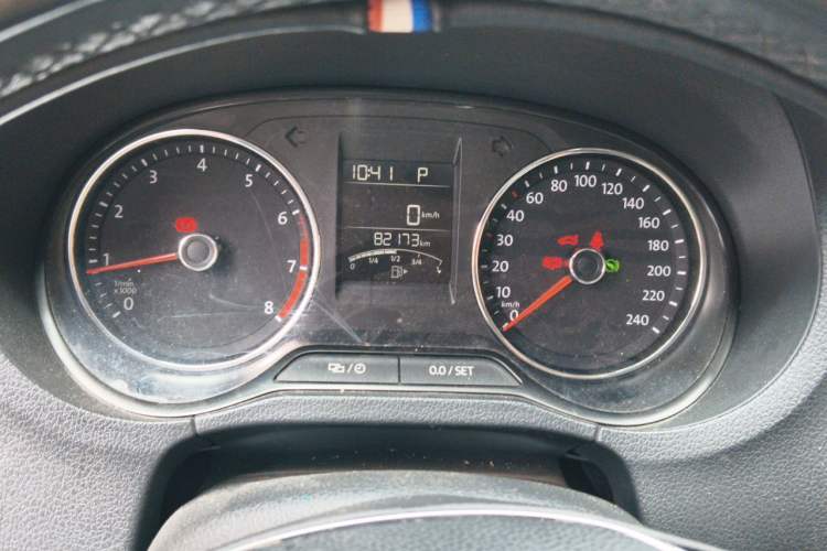 Used Volkswagen Polo 2016 1.6L Automatic Comfort Model Instrument Cluster