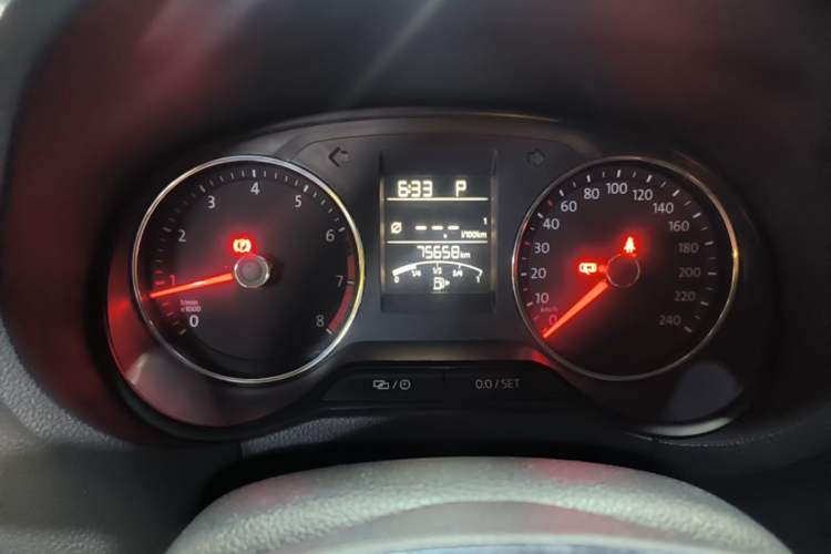 Used Volkswagen Polo 2016 1.6L Automatic Comfort Model Instrument Cluster