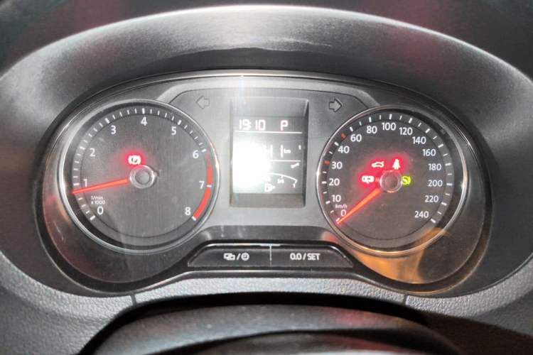 Used Volkswagen Polo 2016 1.6L Automatic Comfort Model Instrument Cluster