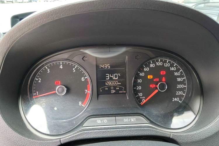 Used Volkswagen Polo 2016 1.4L Manual Fashion Model Instrument Cluster