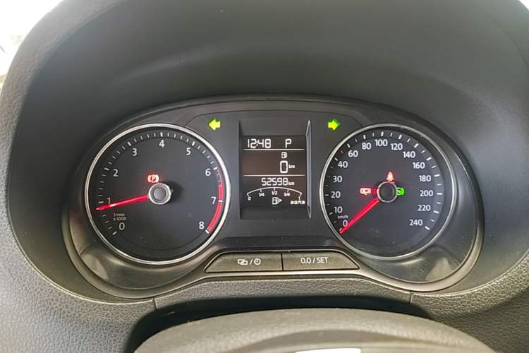 Used Volkswagen Polo 2016 1.6L Automatic Comfort Model Instrument Cluster
