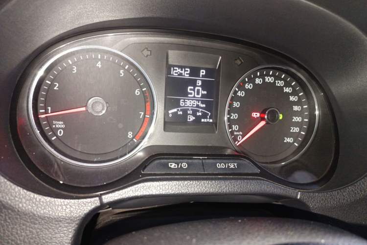 Used Volkswagen Polo 2016 1.6L Automatic Comfort Model Instrument Cluster