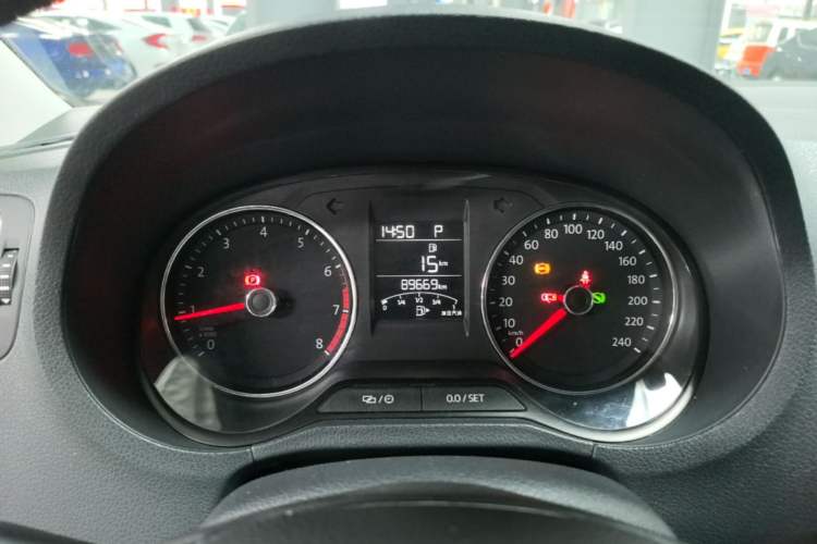 Used Volkswagen Polo 2016 1.6L Automatic Comfort Model Instrument Cluster