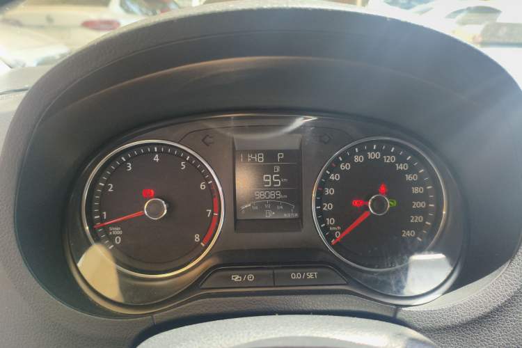 Used Volkswagen Polo 2016 1.6L Automatic Comfort Model Instrument Cluster