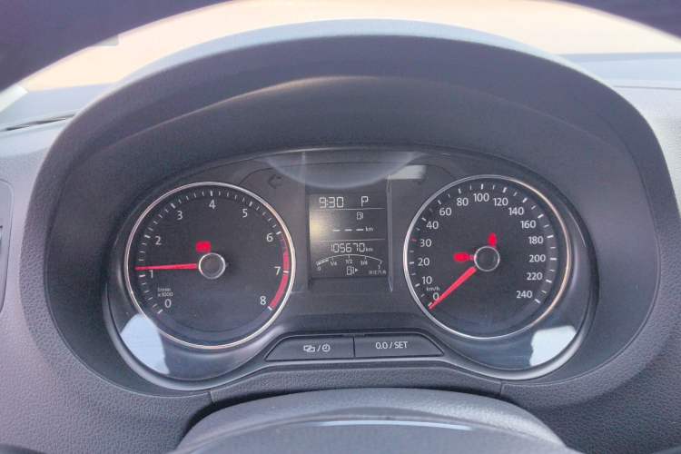 Used Volkswagen Polo 2016 1.6L Automatic Comfort Model Instrument Cluster