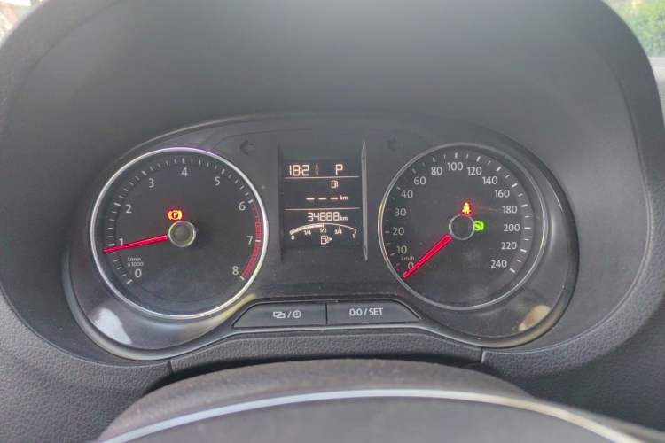 Used Volkswagen Polo 2016 1.6L Automatic Comfort Model Instrument Cluster