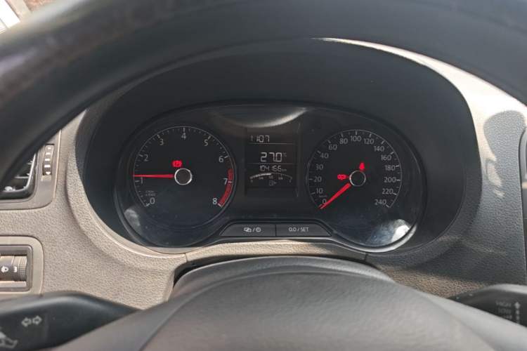 Used Volkswagen Polo 2016 1.4L Manual Fashion Model Instrument Cluster