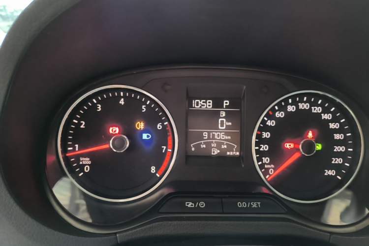 Used Volkswagen Polo 2016 1.6L Automatic Comfort Model Instrument Cluster