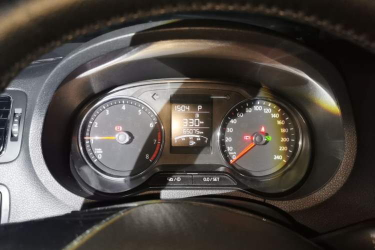 Used Volkswagen Polo 2016 1.6L Automatic Comfort Model Instrument Cluster