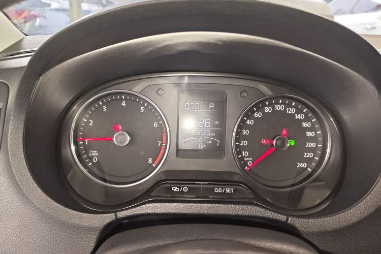 Used Volkswagen Polo 2016 1.6L Automatic Comfort Model Instrument Cluster