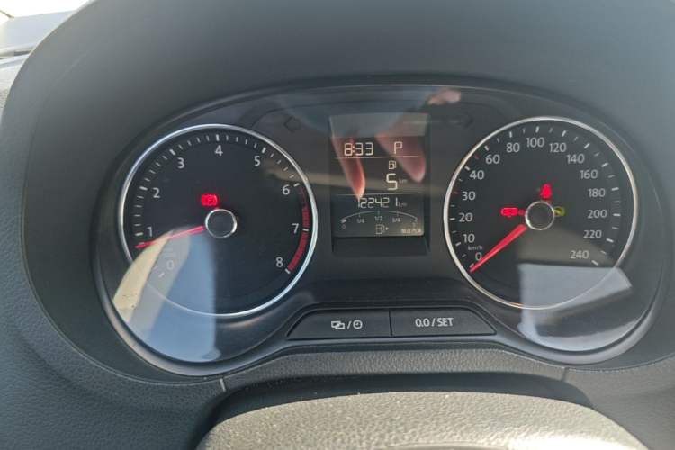 Used Volkswagen Polo 2016 1.6L Automatic Comfort Model Instrument Cluster