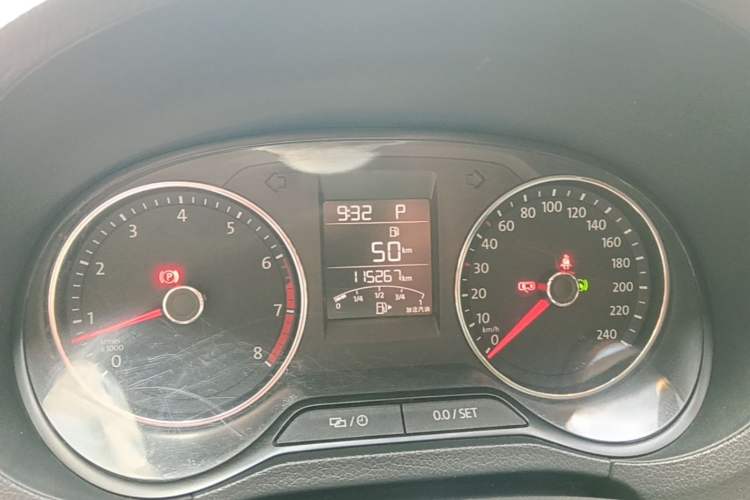 Used Volkswagen Polo 2016 1.6L Automatic Comfort Model Instrument Cluster
