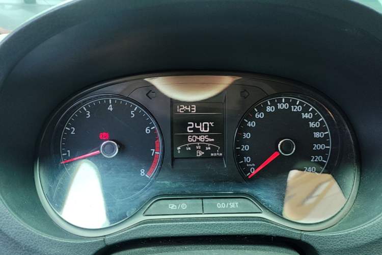 Used Volkswagen Polo 2016 1.4L Manual Fashion Model Instrument Cluster