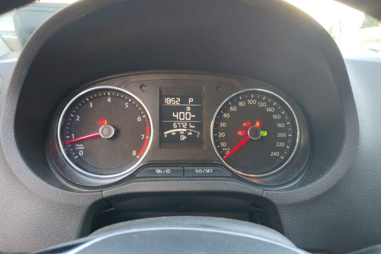 Used Volkswagen Polo 2016 1.6L Automatic Comfort Model Instrument Cluster