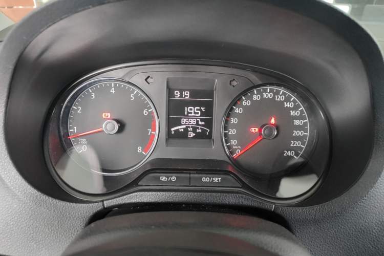 Used Volkswagen Polo 2016 1.4L Manual Fashion Model Instrument Cluster
