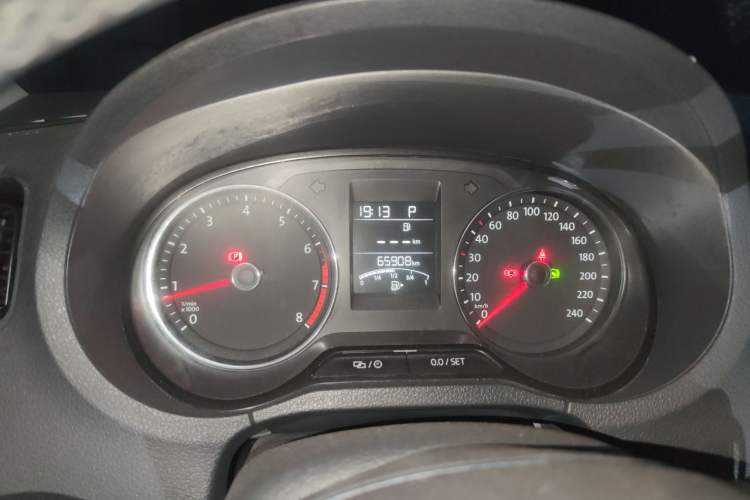 Used Volkswagen Polo 2016 1.6L Automatic Comfort Model Instrument Cluster