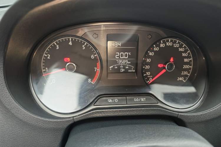 Used Volkswagen Polo 2016 1.4L Manual Fashion Model Instrument Cluster