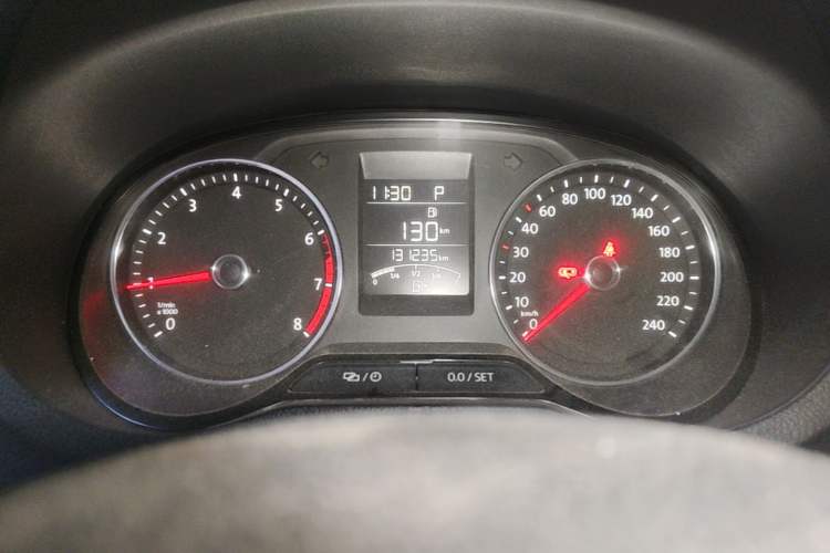 Used Volkswagen Polo 2016 1.6L Automatic Comfort Model Instrument Cluster