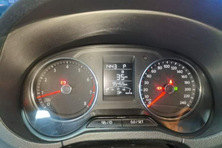 Used Volkswagen Polo 2016 1.6L Automatic Comfort Model Instrument Cluster