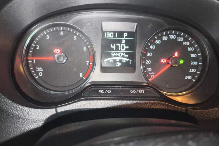 Used Volkswagen Polo 2016 1.6L Automatic Comfort Model Instrument Cluster