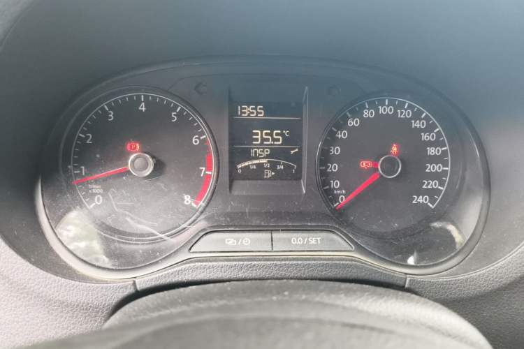 Used Volkswagen Polo 2016 1.4L Manual Fashion Model Instrument Cluster
