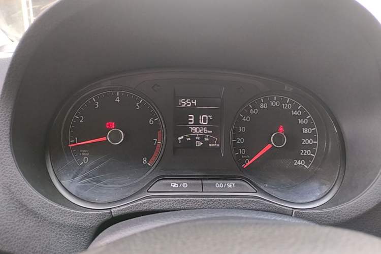 Used Volkswagen Polo 2016 1.4L Manual Fashion Model Instrument Cluster