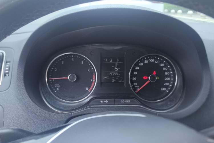Used Volkswagen Polo 2016 1.6L Automatic Comfort Model Instrument Cluster