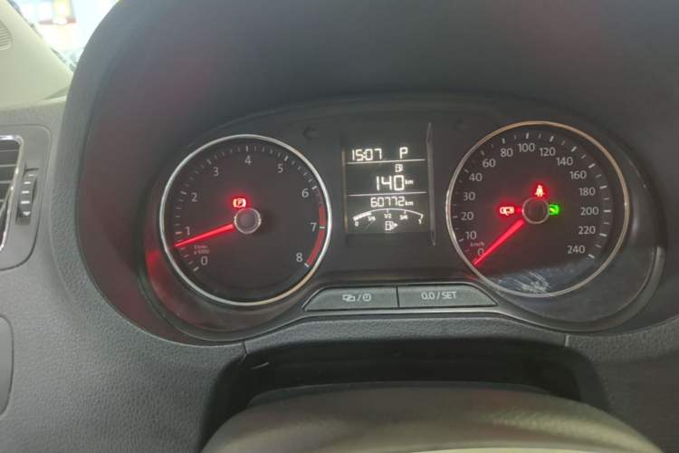 Used Volkswagen Polo 2016 1.6L Automatic Comfort Model Instrument Cluster