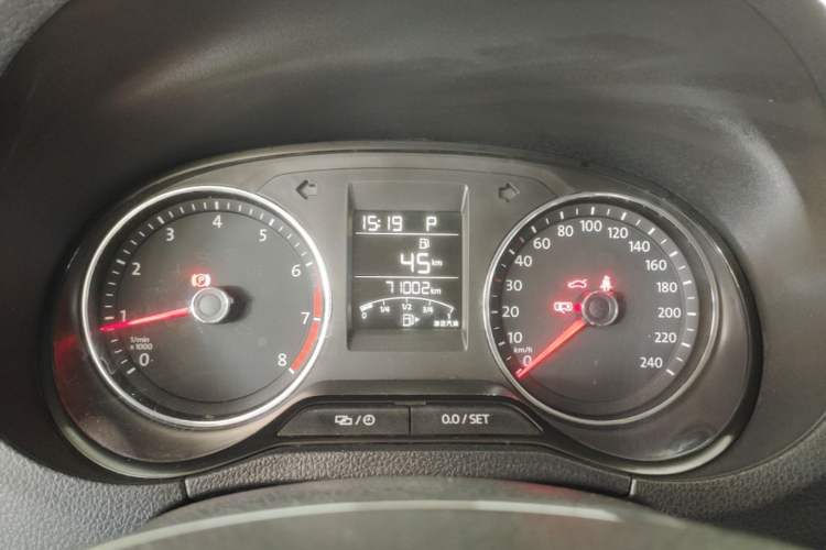 Used Volkswagen Polo 2016 1.6L Automatic Comfort Model Instrument Cluster