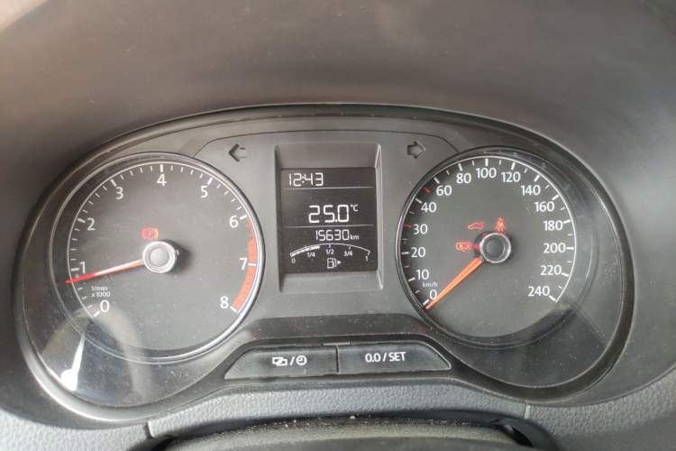Used Volkswagen Polo 2016 1.4L Manual Fashion Model Instrument Cluster