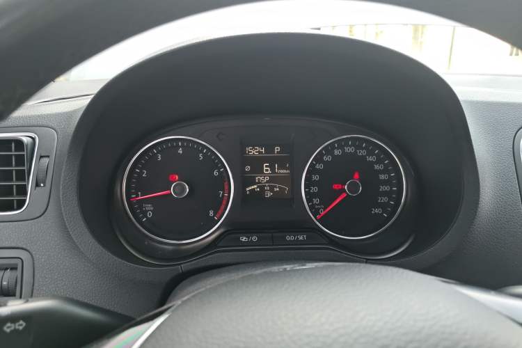 Used Volkswagen Polo 2016 1.6L Automatic Comfort Model Instrument Cluster