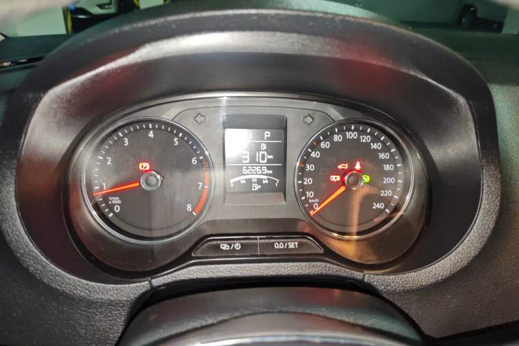Used Volkswagen Polo 2016 1.6L Automatic Comfort Model Instrument Cluster