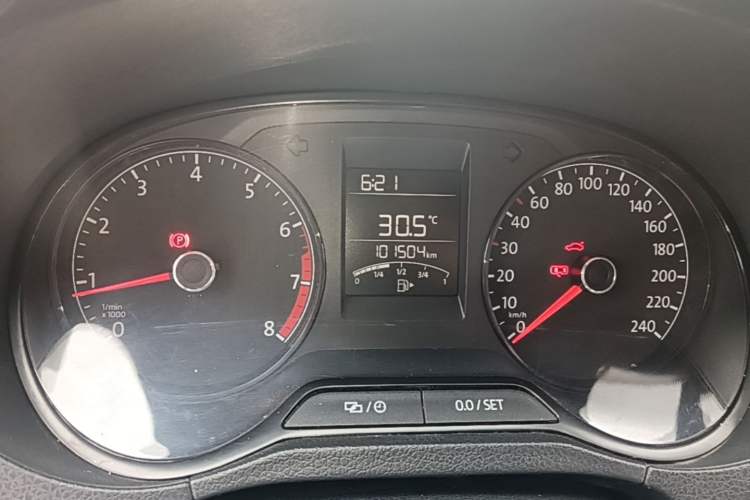 Used Volkswagen Polo 2016 1.4L Manual Fashion Model Instrument Cluster