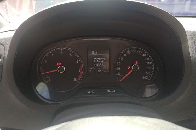 Used Volkswagen Polo 2016 1.4L Manual Fashion Model Instrument Cluster