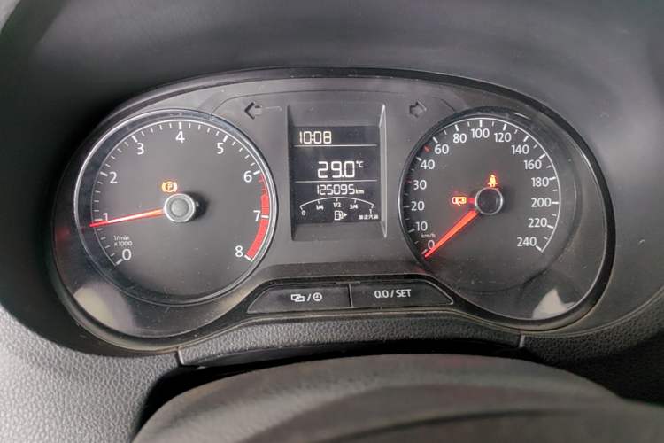 Used Volkswagen Polo 2016 1.4L Manual Fashion Model Instrument Cluster