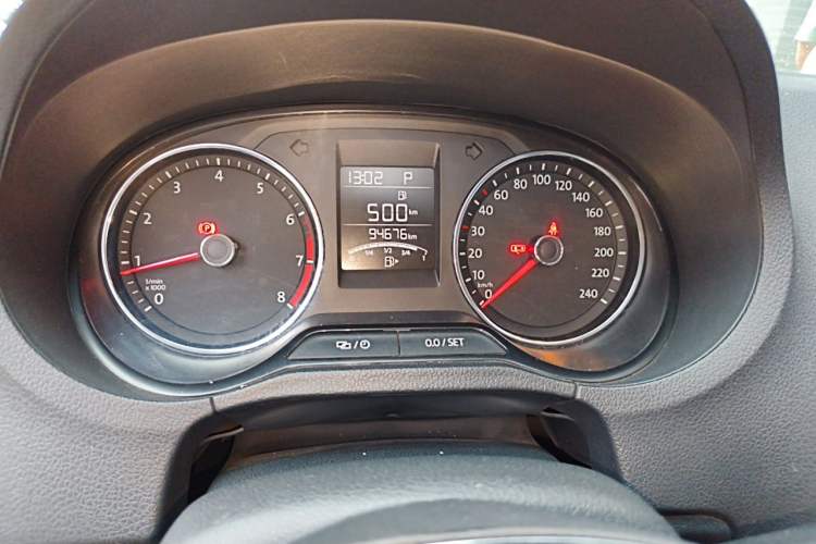 Used Volkswagen Polo 2016 1.6L Automatic Comfort Model Instrument Cluster