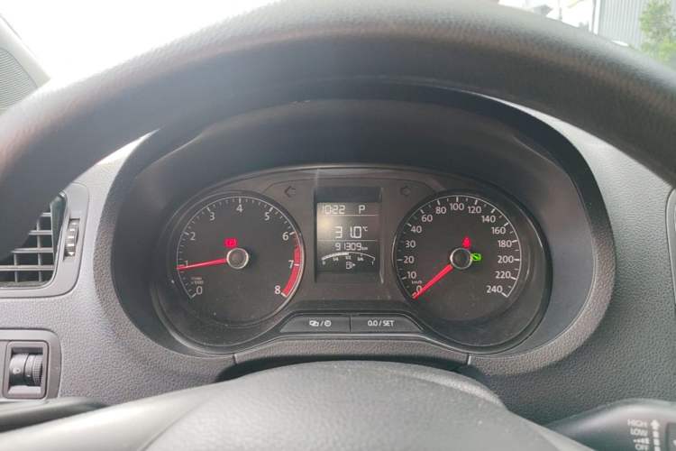 Used Volkswagen Polo 2016 1.4L Automatic Trendy Model Instrument Cluster
