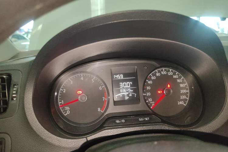 Used Volkswagen Polo 2016 1.4L Manual Fashion Model Instrument Cluster