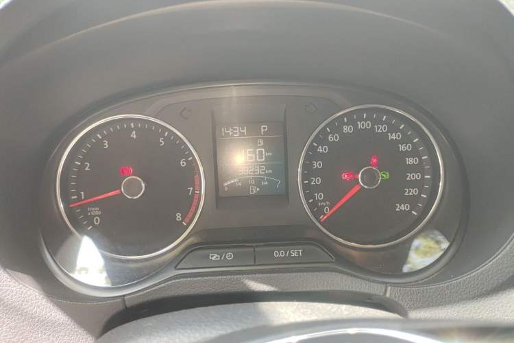 Used Volkswagen Polo 2016 1.6L Automatic Comfort Model Instrument Cluster