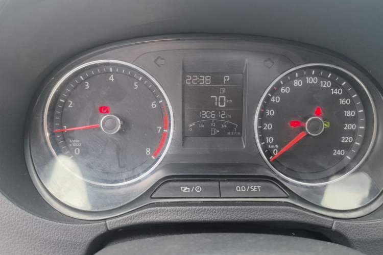 Used Volkswagen Polo 2016 1.6L Automatic Comfort Model Instrument Cluster