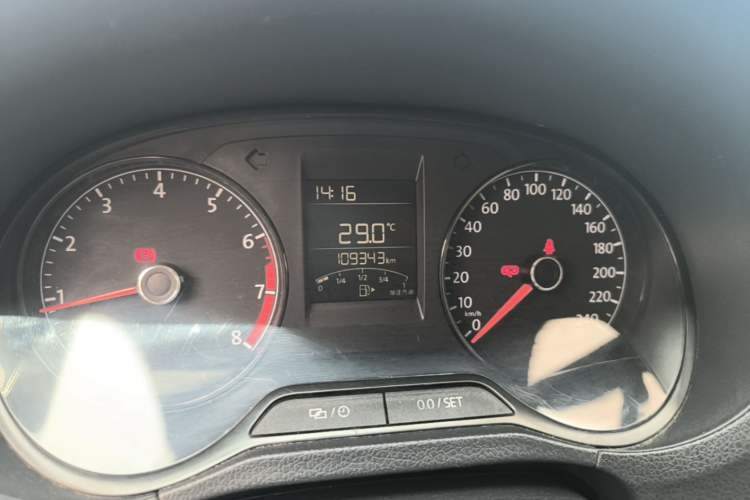 Used Volkswagen Polo 2016 1.4L Manual Fashion Model Instrument Cluster